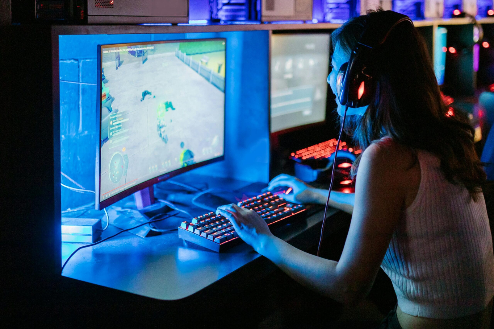 ¿Pueden los Videojuegos Fortalecer la Memoria? Beneficios para el Cerebro según Estudios Profesionales Foto de RDNE Stock project.